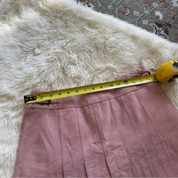 Vintage Y2K Pink Suede Pleated Skirt - Picture 10 of 12